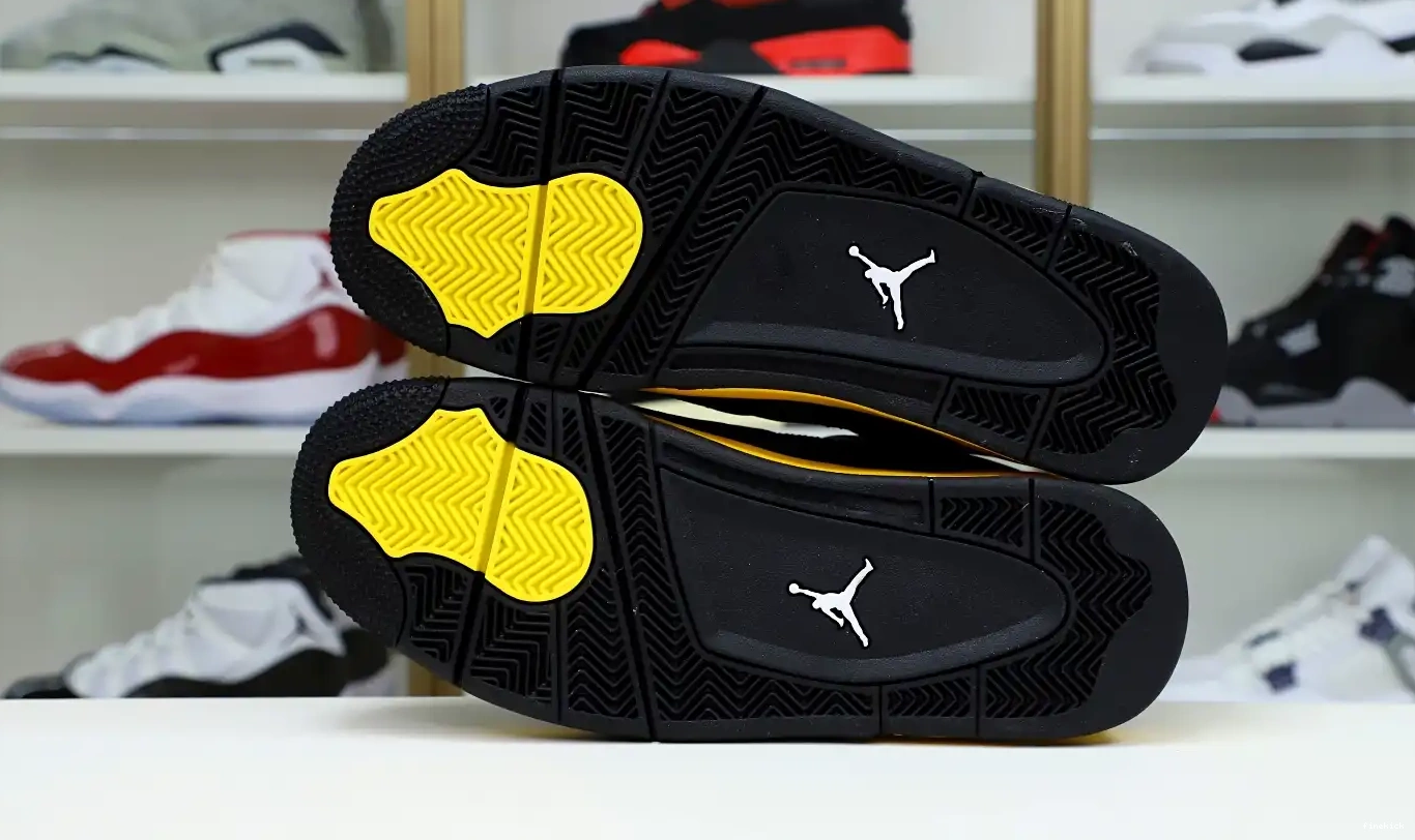 Jordan 2023 thunder  Jordan4 Air 0323